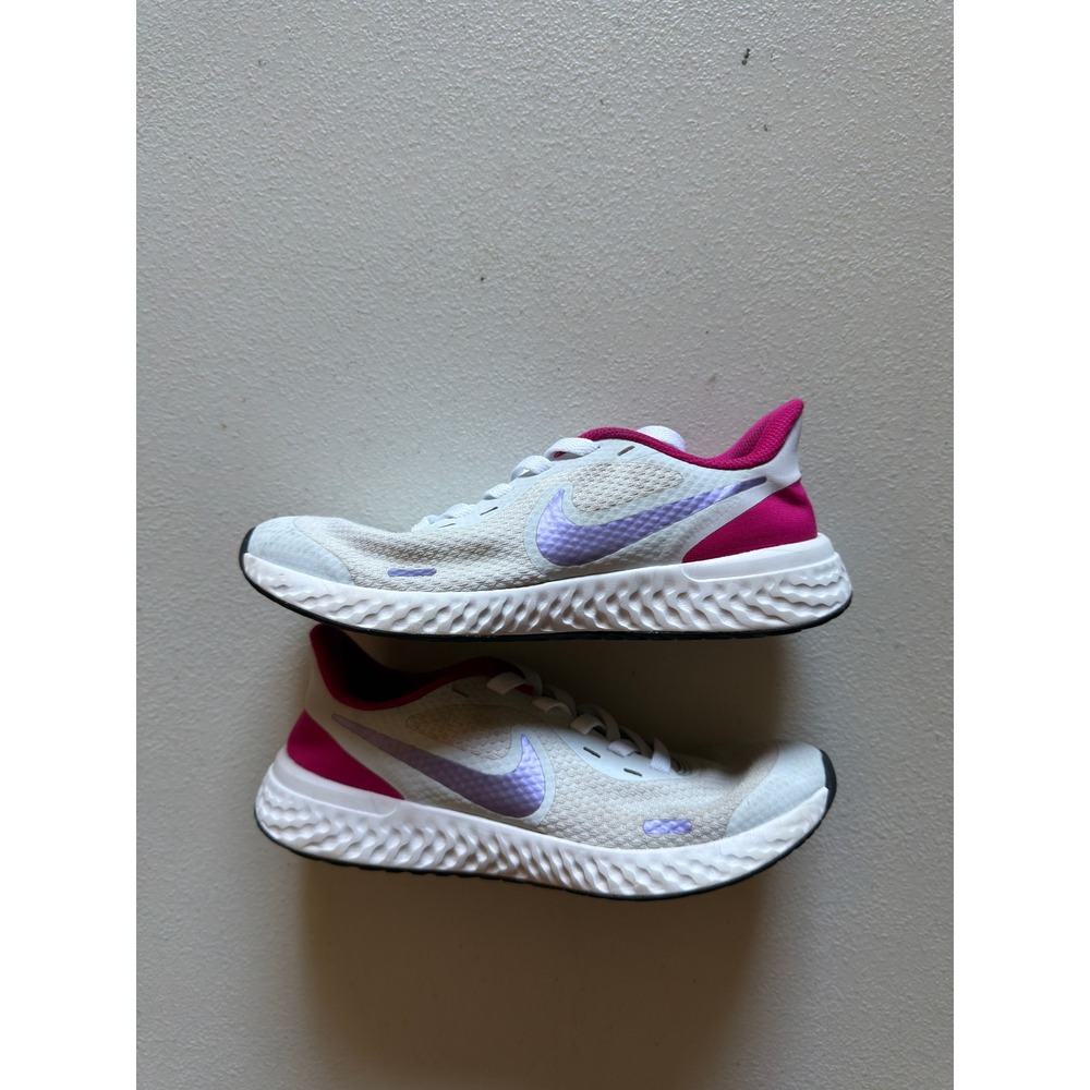 Nike Revolution 5 White Pink Purple 4Y #3116